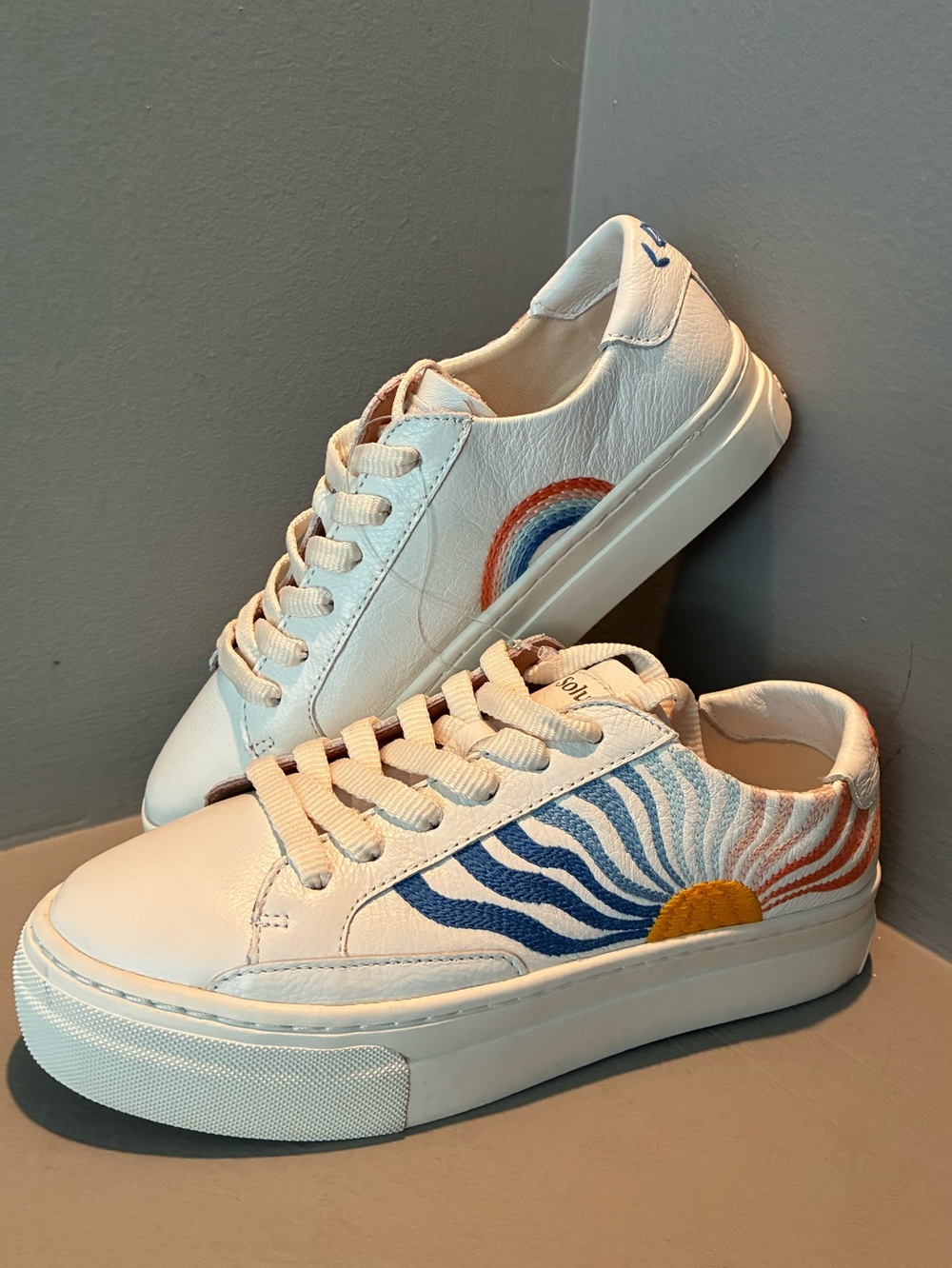 Soludos leather sneakers